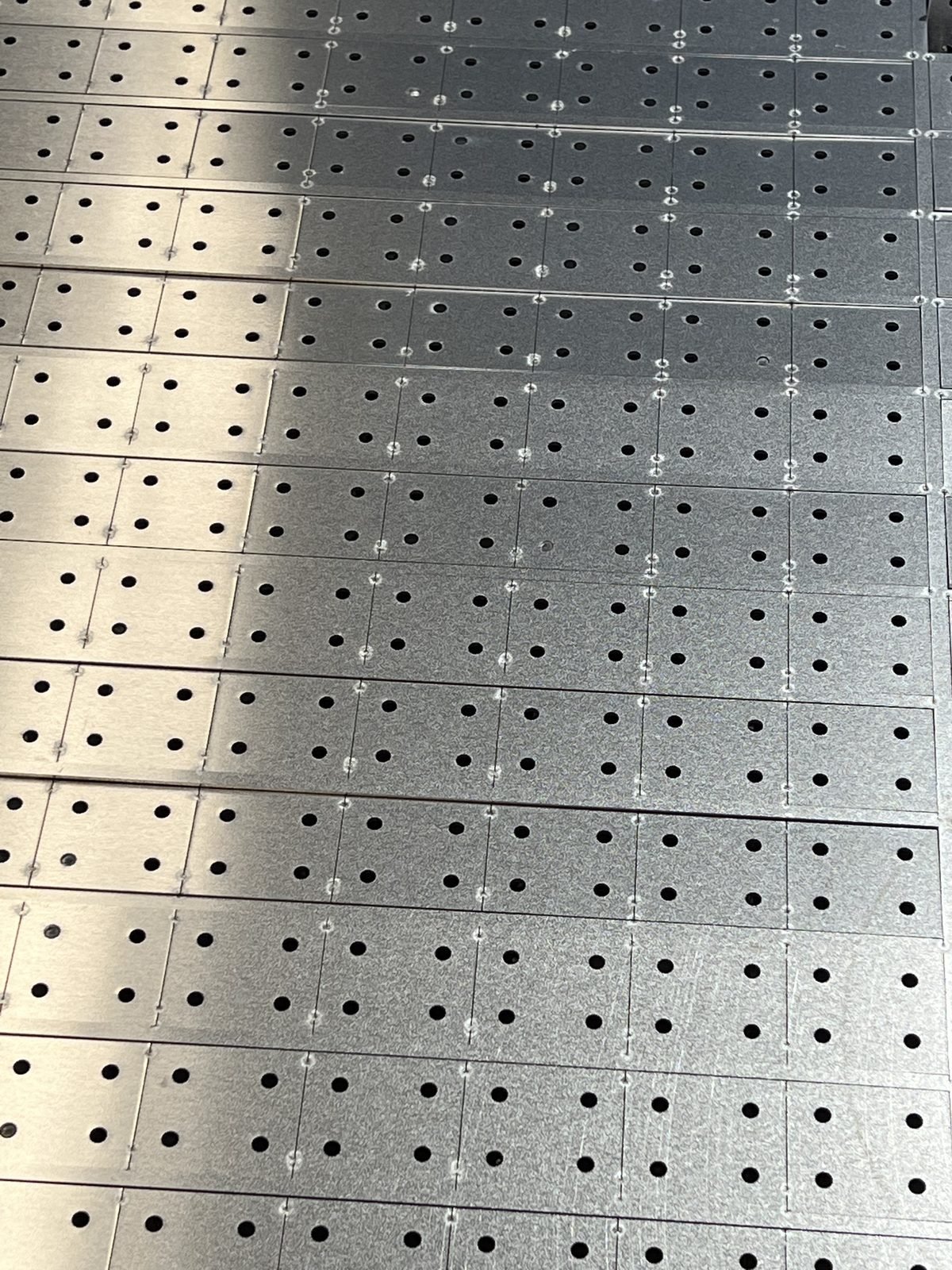 Aluminium laser-cut mass production